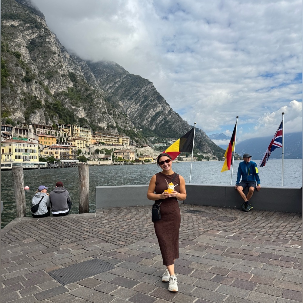 Meet your Posher, Nikki